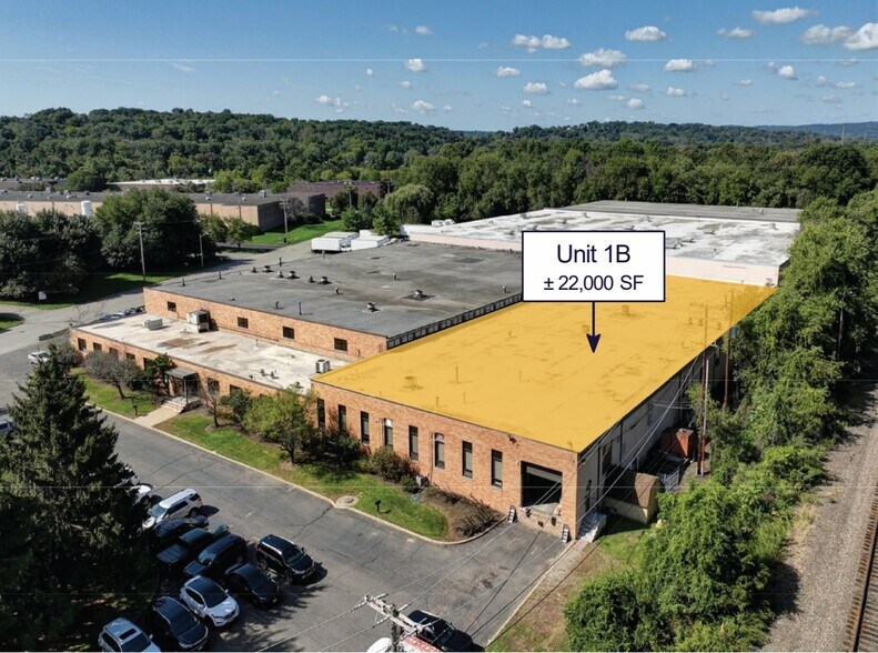 More Photos Of 510 Ryerson Rd, Lincoln Park Manufacturing For Lease