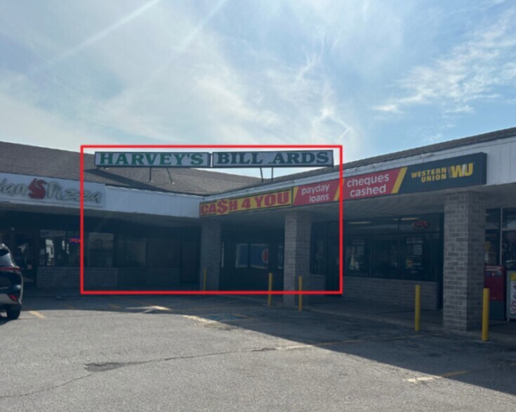 Primary Photo Of 925 16th St E, Owen Sound Storefront For Lease