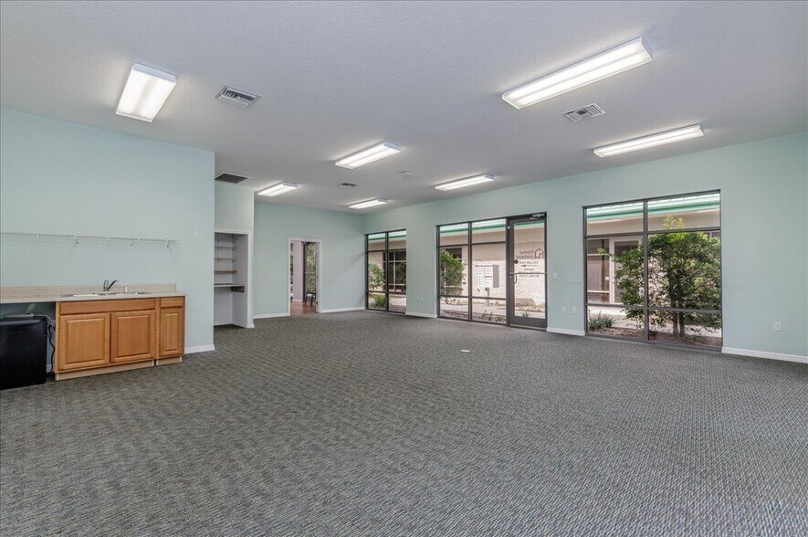 More Photos Of 2231 W Highway 44, Inverness Medical For Sale