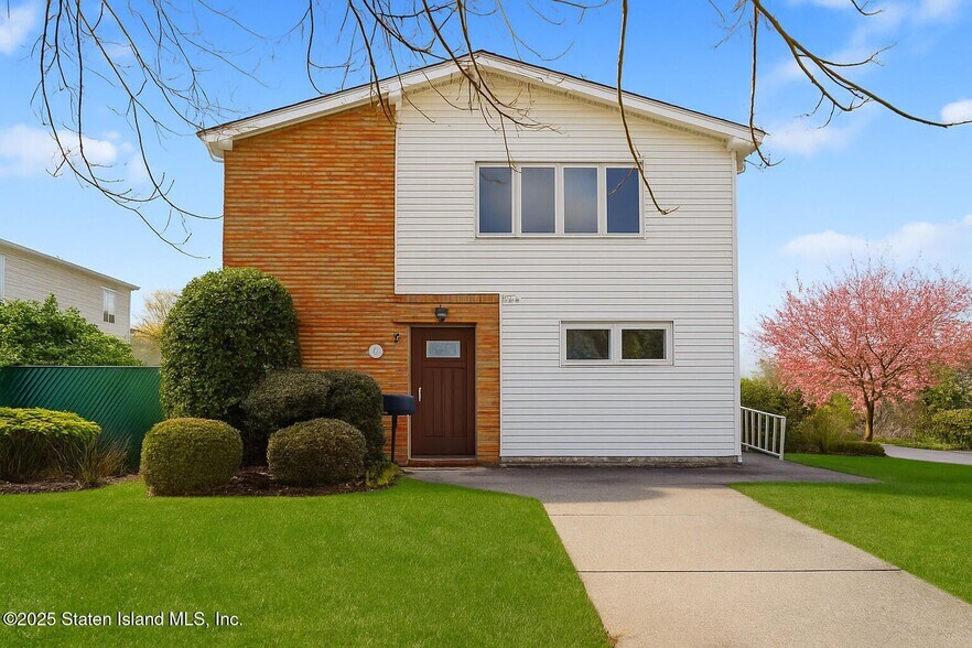 Primary Photo Of 54 Preston Ave, Staten Island Healthcare For Sale