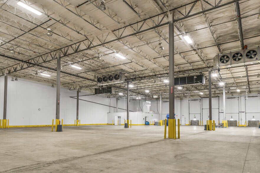 More Photos Of 4401-4409 Wanda Ave, McAllen Refrigeration Cold Storage For Lease