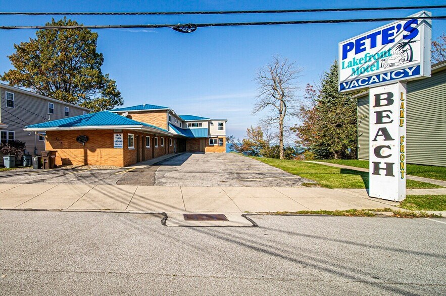 More Photos Of 5225 Old Lake Rd, Geneva Hotel For Sale