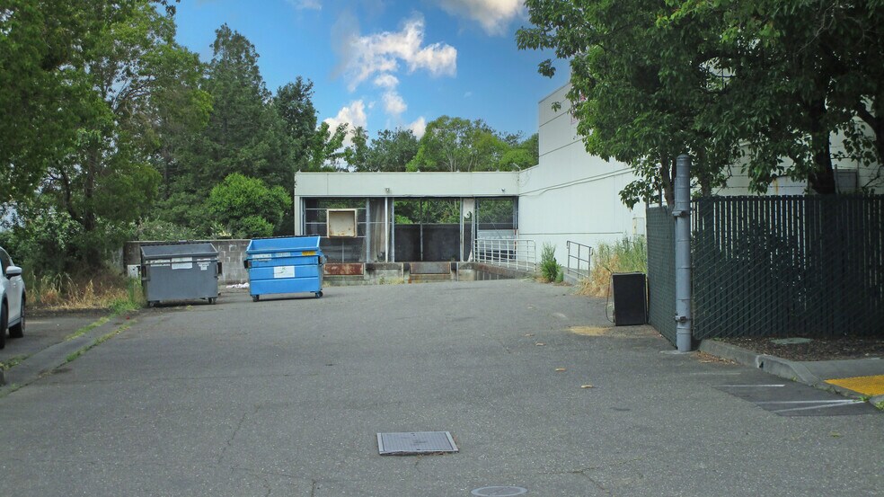 More Photos Of 1935 Santa Rosa Ave, Santa Rosa Freestanding For Lease