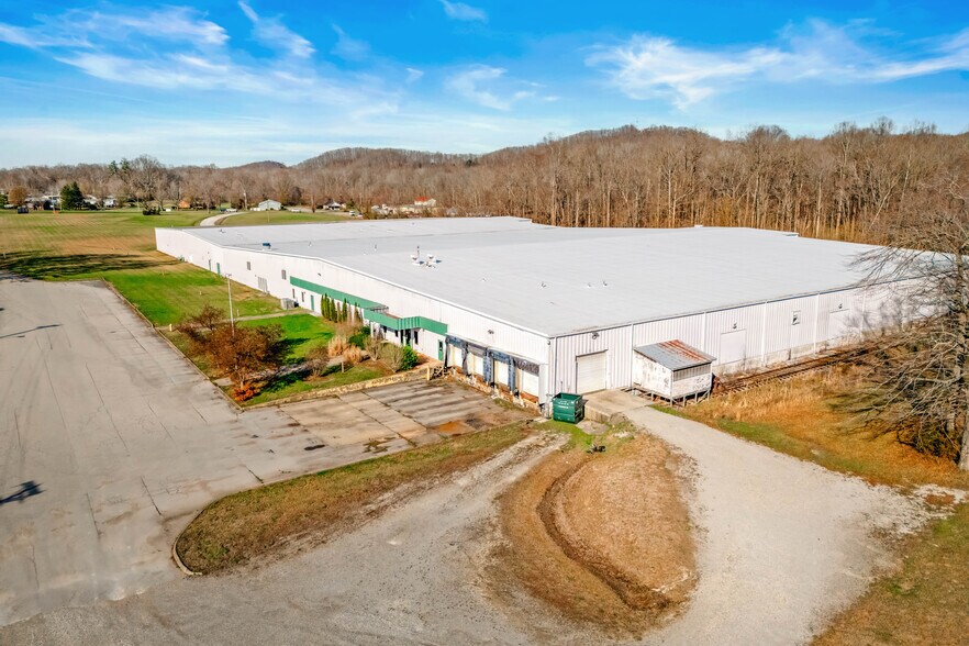 More Photos Of 415 Barbourville Rd, London Warehouse For Sale