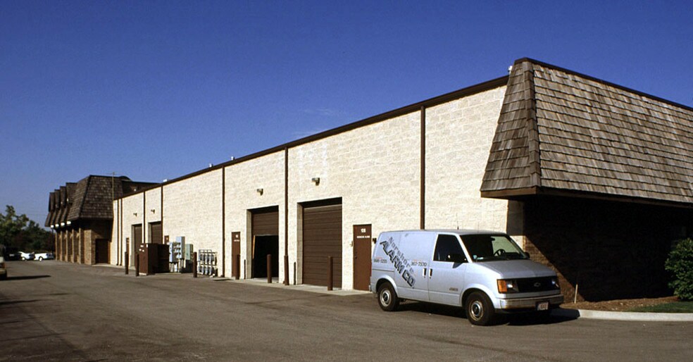 More Photos Of 28085 N Ashley Cir, Libertyville Medical For Sale