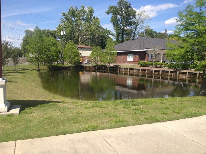 More Photos Of 13453 N Main St, Jacksonville Medical For Lease