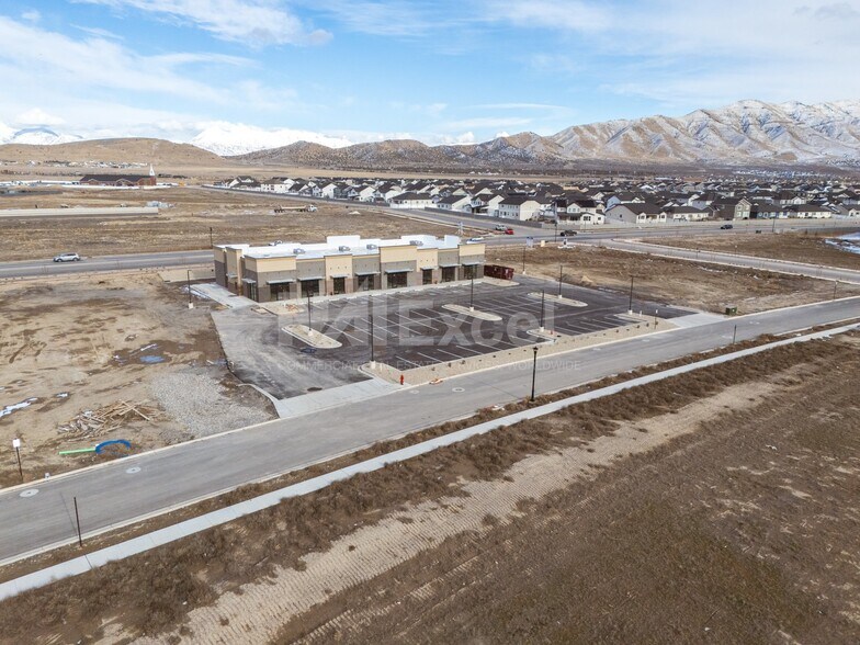 More Photos Of 5390 Beckman ln, Eagle Mountain Freestanding For Lease
