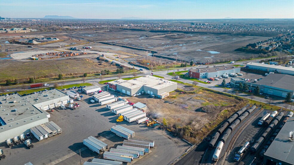 Primary Photo Of 850 Ch Saint-José, La Prairie Industrial For Lease