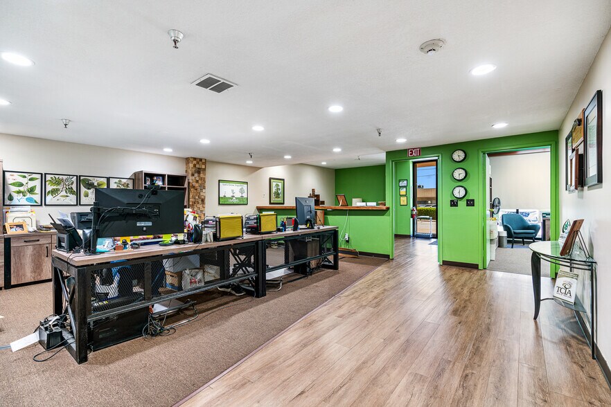 More Photos Of 5435 Peck Rd, Arcadia Manufacturing For Sale