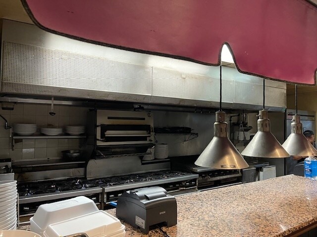 More Photos Of 3109-3133 Watson Rd, Saint Louis Freestanding For Lease