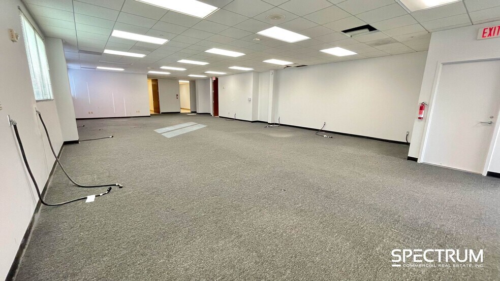 More Photos Of 24251 Town Center Dr, Valencia General Retail For Lease