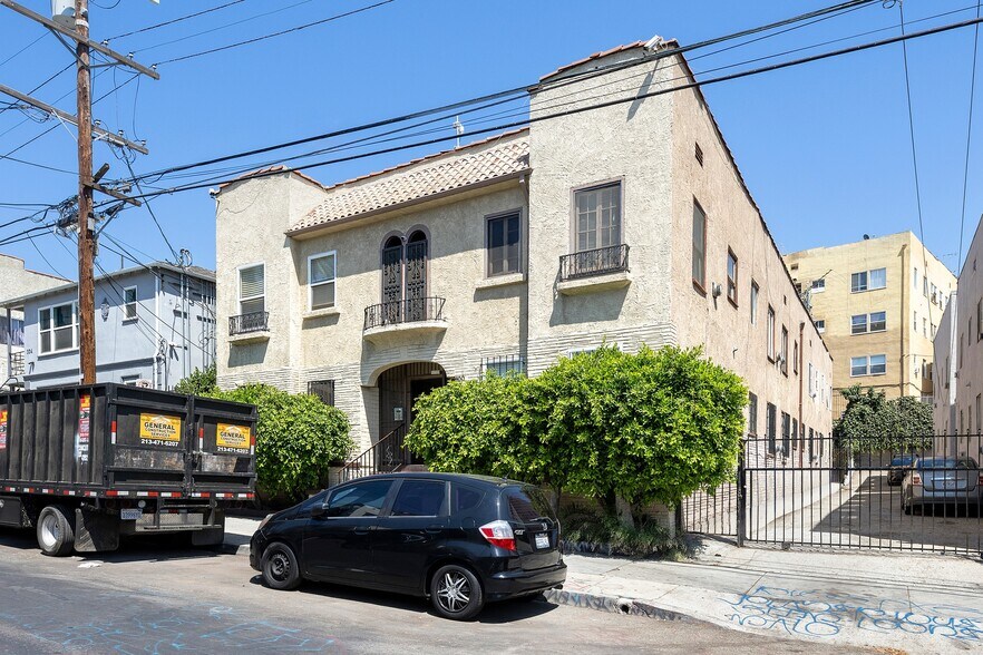 More Photos Of 400 Witmer St, Los Angeles Apartments For Sale