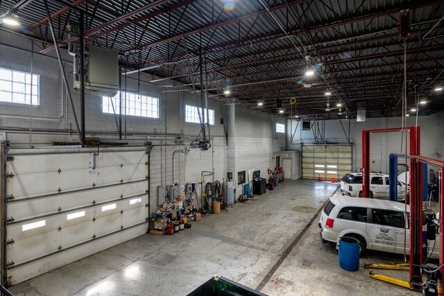 More Photos Of 7417 Roosevelt Rd, Forest Park Showroom For Sale