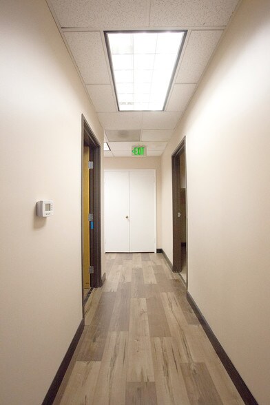 More Photos Of 425-427 Atlantic Ave, Long Beach Office For Sale