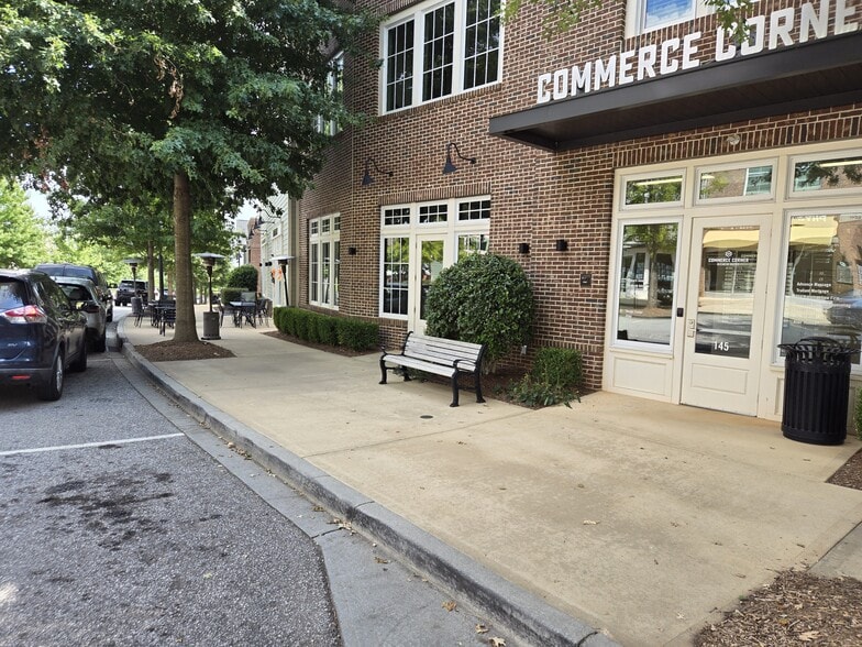 More Photos Of 141-151 Thomas Green Blvd, Clemson Unknown For Lease