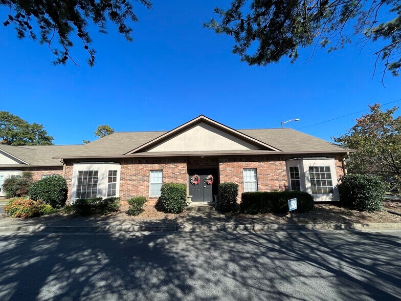 More Photos Of 850 Kennesaw Ave NW, Marietta Medical For Lease