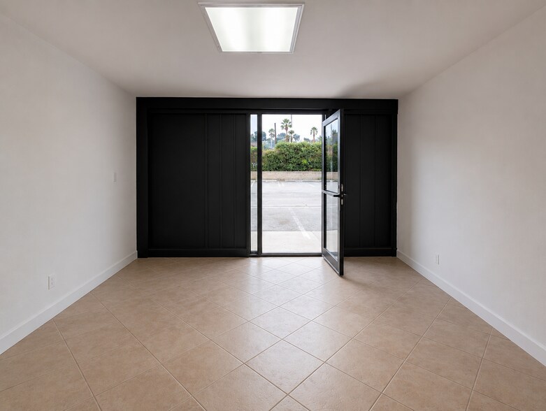 More Photos Of 3754 N Mission Rd, Los Angeles Manufacturing For Lease