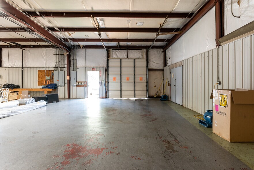 More Photos Of 5211 Union Rd., Gastonia Warehouse For Sale