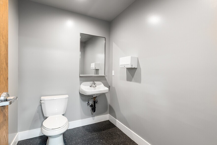 More Photos Of 12300 Denholm Dr, El Monte Warehouse For Sale
