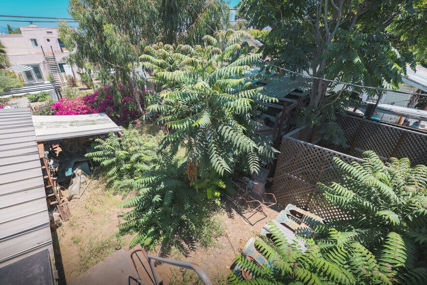 More Photos Of 4743 W Washington Blvd, Los Angeles Storefront Retail Office For Sale