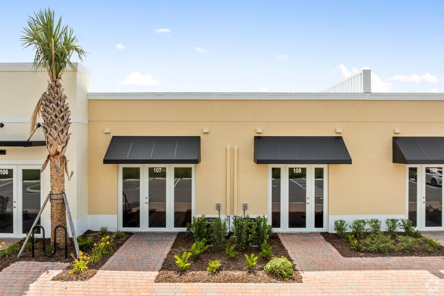 More Photos Of 500 NW Peacock Blvd, Port Saint Lucie Warehouse For Lease