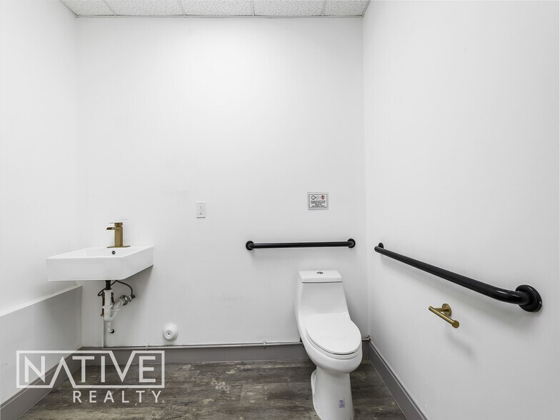 More Photos Of 1201 NE 26th St, Wilton Manors Apartments For Lease