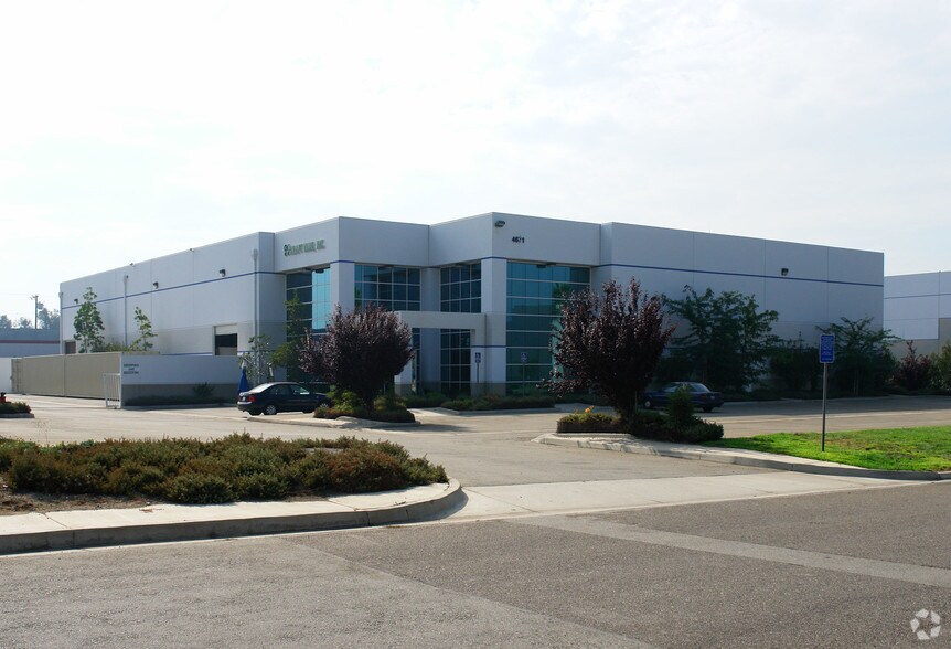 More Photos Of 4671 State St, Montclair Warehouse For Sale
