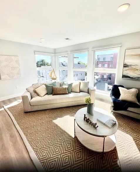 More Photos Of 168 Emmet St, Newark Apartments For Sale