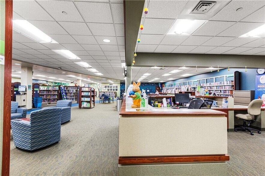 More Photos Of 1900 Belt hwy, Saint Joseph Department Store For Sale