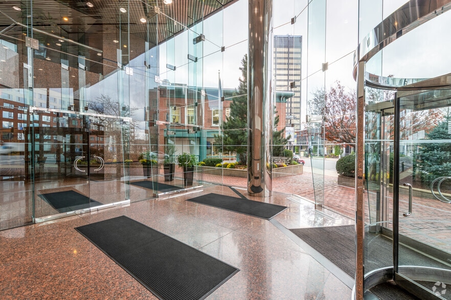 More Photos Of 1155 Elm St, Manchester Office For Lease