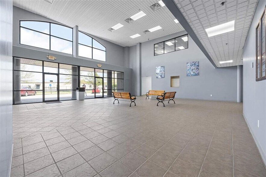 More Photos Of 2000 James St, Coralville Service For Lease