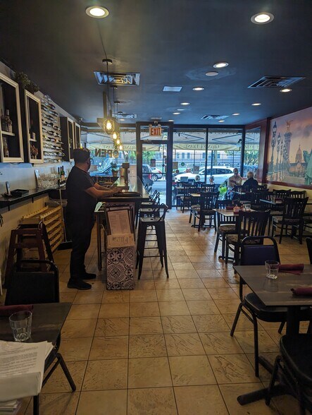 Primary Photo Of 854 Amsterdam Ave, New York Apartments For Lease