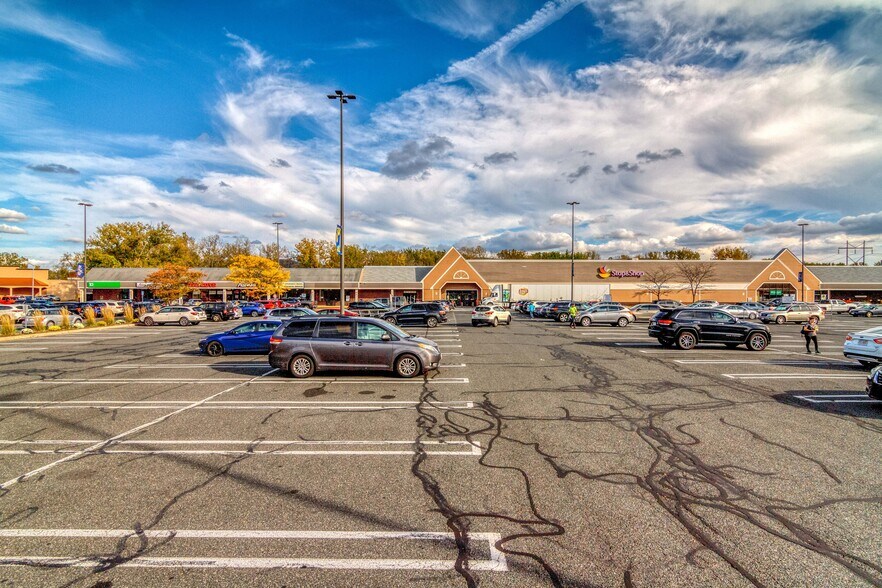 More Photos Of 660 Merrill Rd, Pittsfield General Retail For Lease