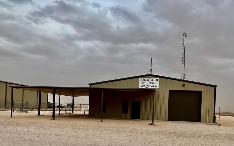 Primary Photo Of 602 US Highway 385 N, Seminole Flex For Sale