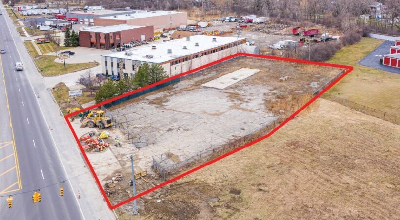 More Photos Of 36175 Groesbeck Hwy, Clinton Township Land For Sale