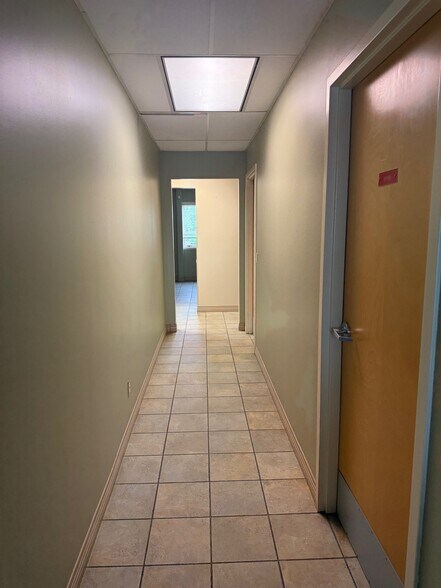 More Photos Of 201 E 54th Ave, Anchorage Office For Lease