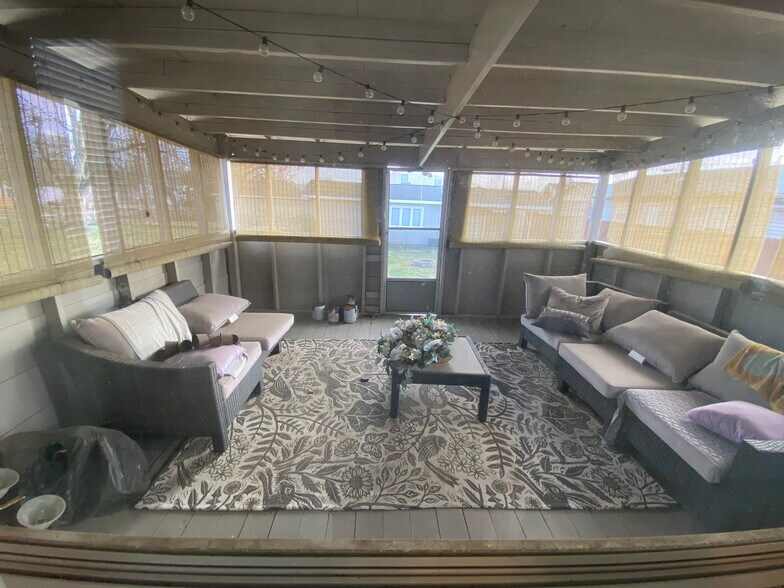 More Photos Of 702 McKinley Ave NE, Huntsville Office Residential For Sale