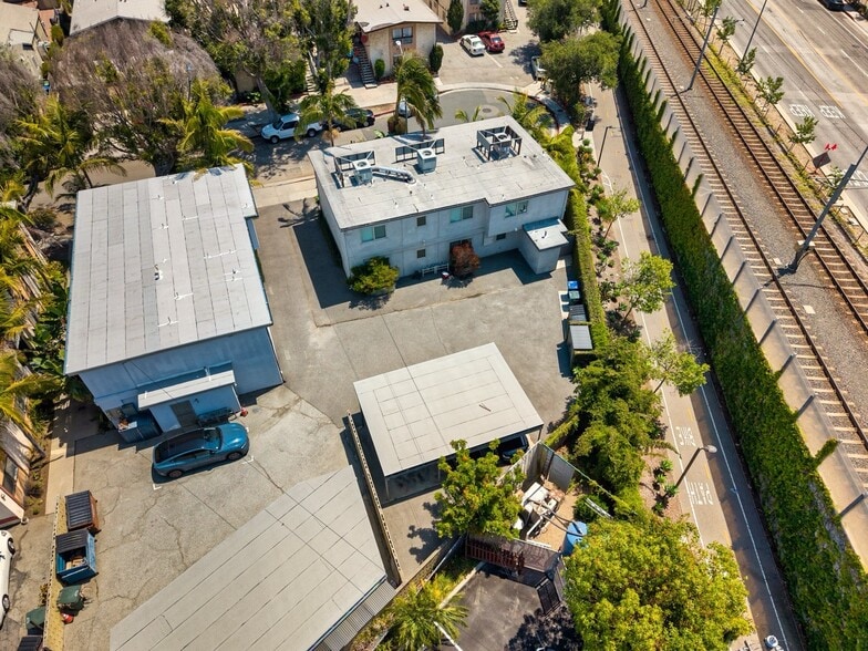 More Photos Of 3425 Helms Ave, Culver City Apartments For Sale