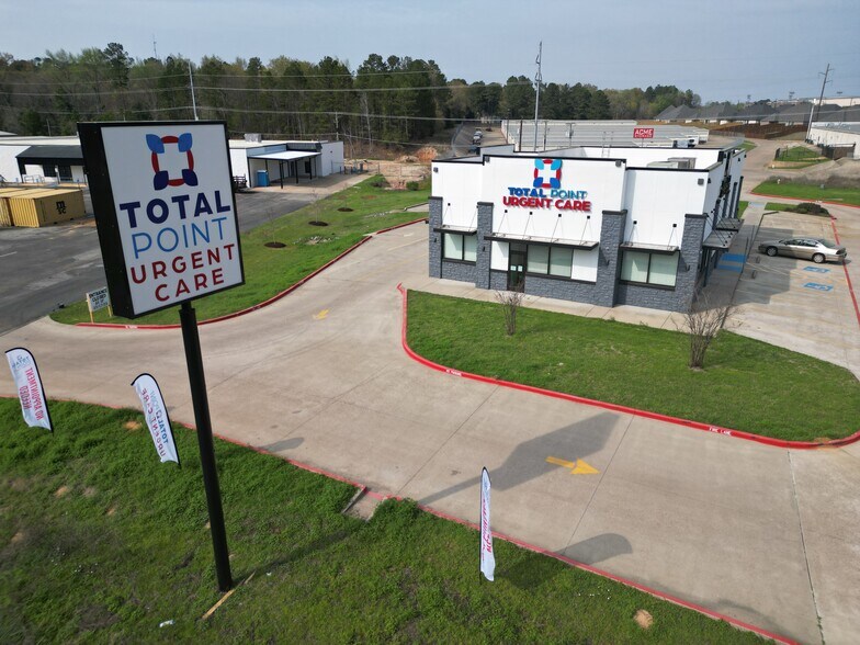 More Photos Of 1517 E Rusk St, Jacksonville Healthcare For Sale