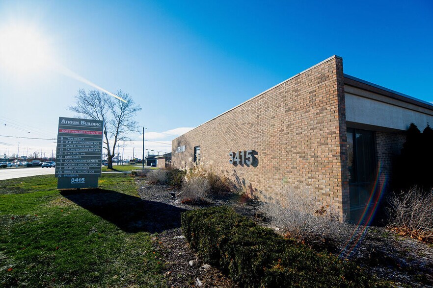 Primary Photo Of 3415 S Lafountain St, Kokomo Medical For Lease