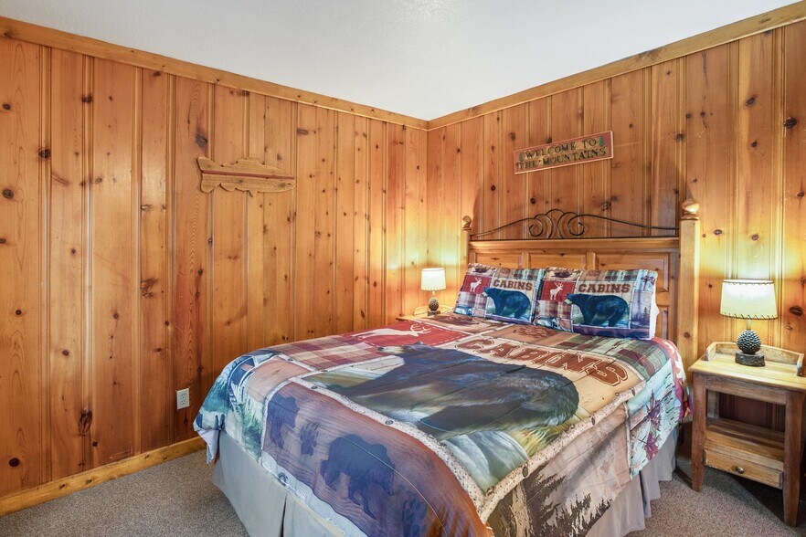 More Photos Of 777 E Highway 24, Woodland Park Hotel For Sale