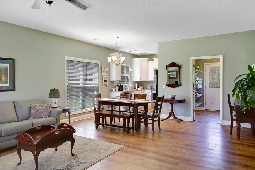 More Photos Of , Young Harris Specialty For Sale