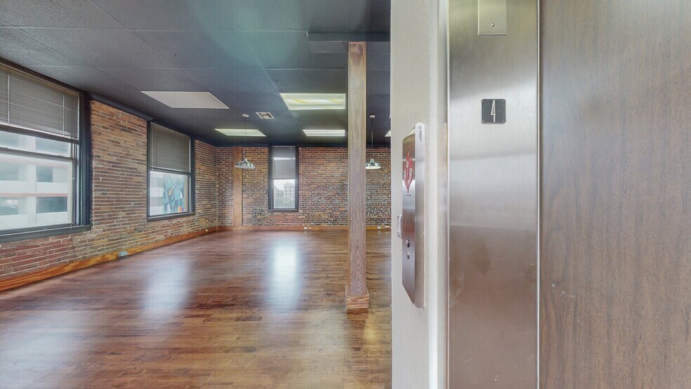 More Photos Of 306 E Tyler St, Tampa Medical For Lease