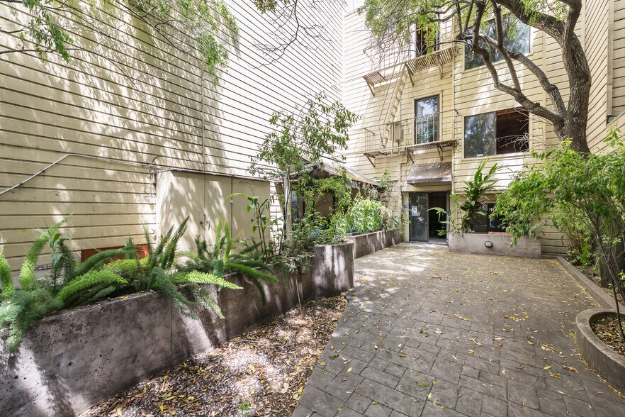 More Photos Of 189 Magnolia St, San Francisco Apartments For Sale
