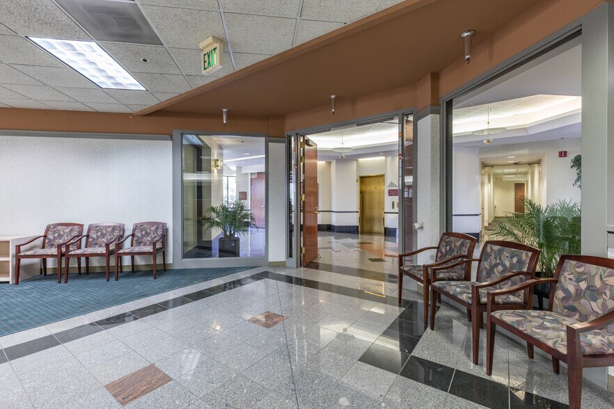 More Photos Of 333 Sunset Ave, Suisun City Medical For Sale