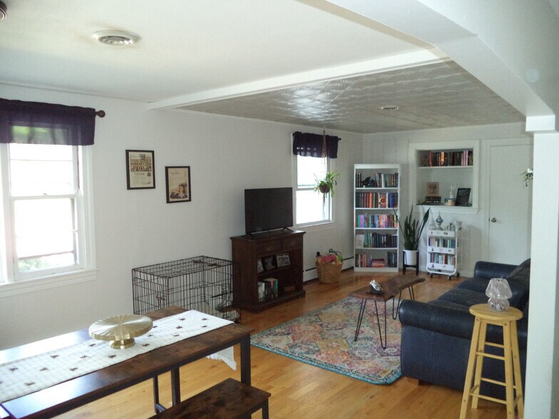 More Photos Of 1391 Hooksett Rd, Hooksett Restaurant For Sale