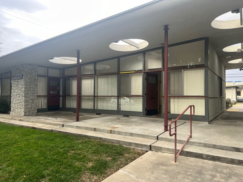 More Photos Of 2040 Forest Ave, San Jose Medical For Lease