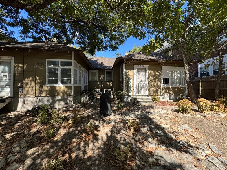 More Photos Of 605-607 W 9th St, Austin Office Residential For Lease