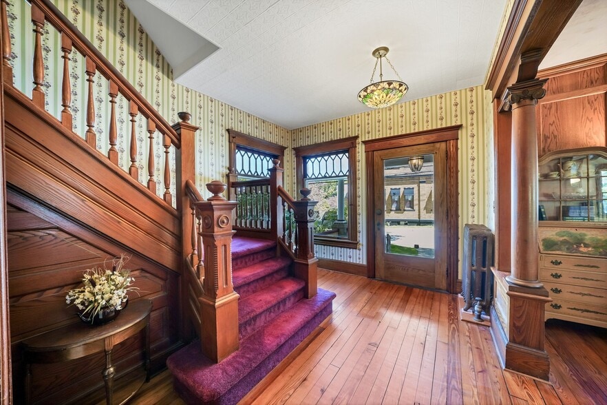 More Photos Of 45 Main St, Califon Office Residential For Sale