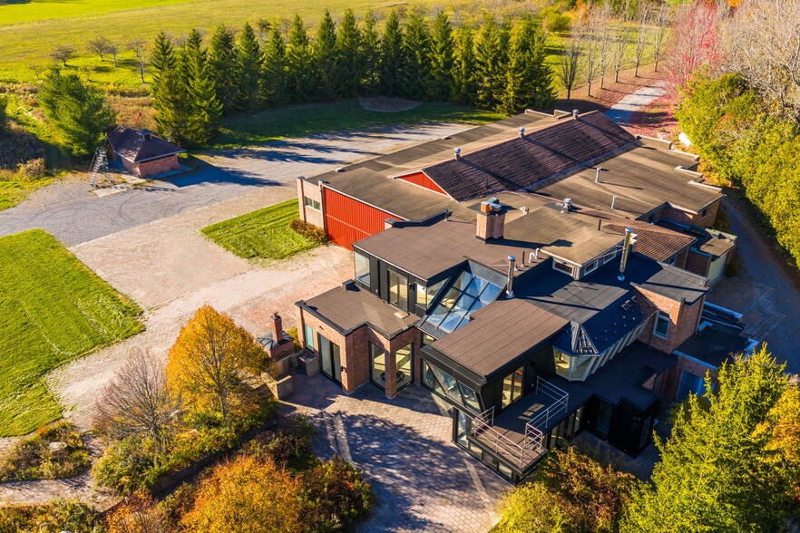 More Photos Of 2441 7th Line, Port Hope Airplane Hangar For Sale